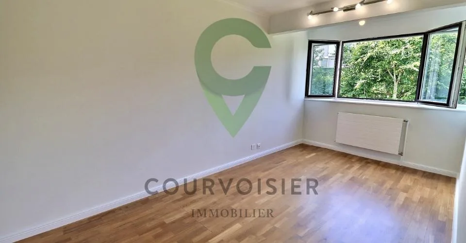 Magnifique triplex en pignon rénové avec jardin et piscine – foto 24 di 26