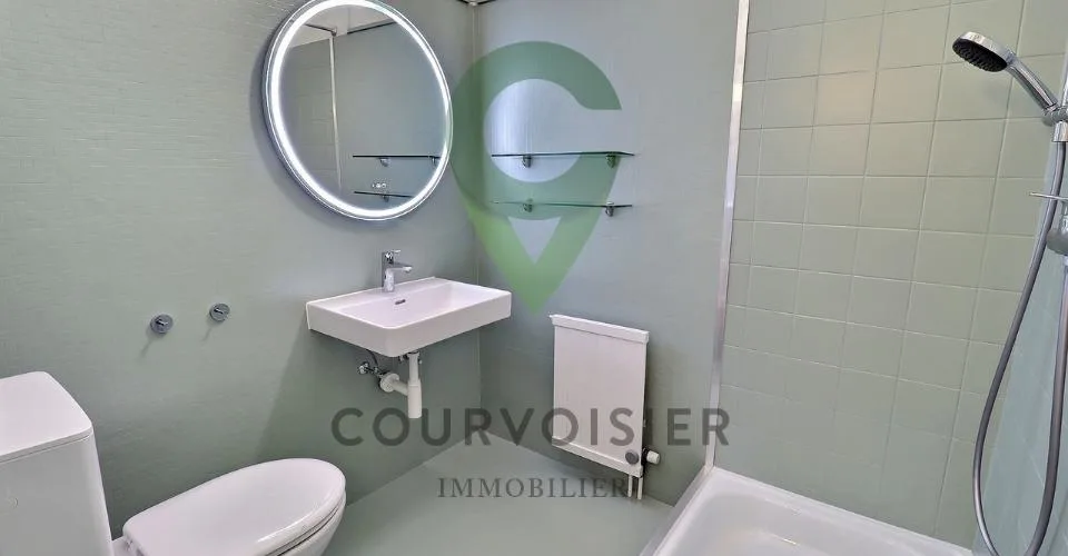 Magnifique triplex en pignon rénové avec jardin et piscine – foto 25 di 26