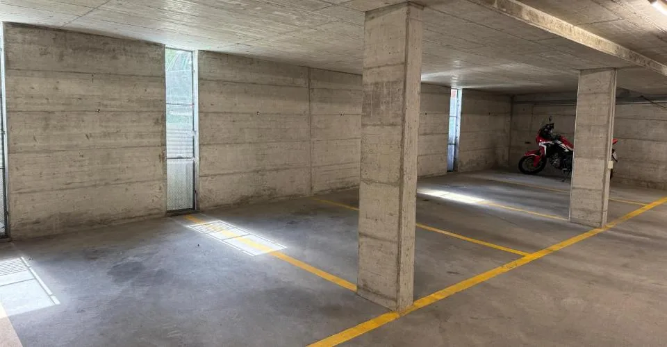 Einstellplätze zu vermieten – foto 2 di 2