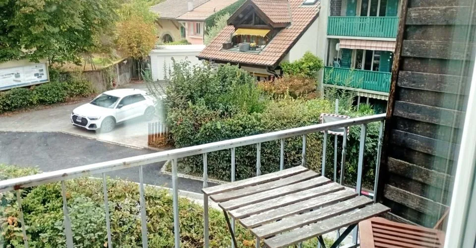BERNEX – Appartement Meublé 3 pièces ≈50 m² + Balcon ≈3 m² + Jardin – Foto 5 von 9