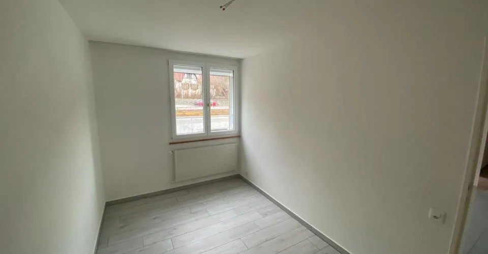 A louer : appartement 3.5 pièces avec balcon - Tivoli 52, St-Imier – photo 5 sur 5