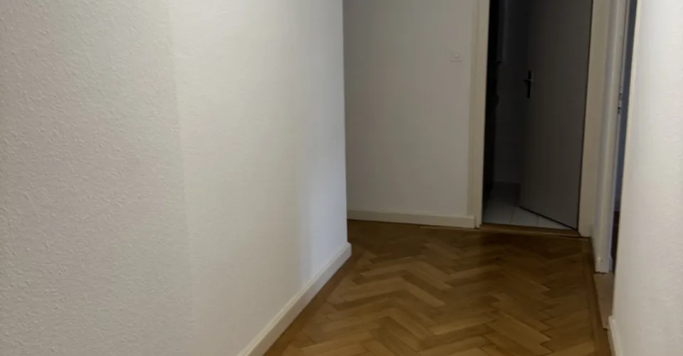 Meravigliosa appartamento di 4 locali in pieno centro città – foto 3 di 9