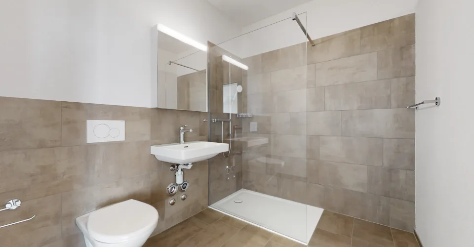 Appartamento 1.5 locali centrale in un grattacielo residenziale moderno – foto 5 di 7