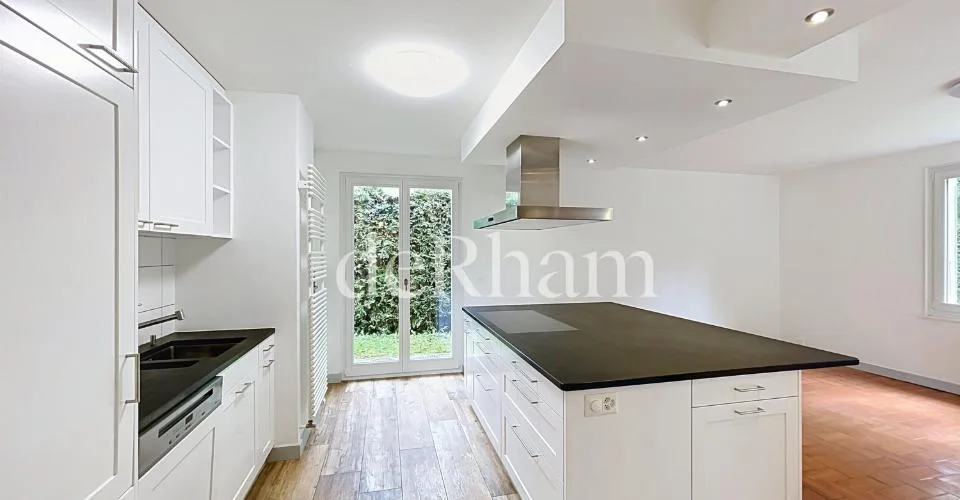 7.5 Zimmer Einfamilienhaus in Lausanne – Foto 2 von 13