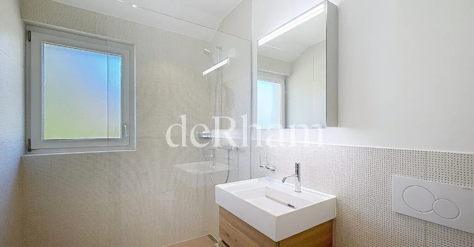 Lutry - superba villa ristrutturata con vista panoramica sul lago! – foto 10 di 13