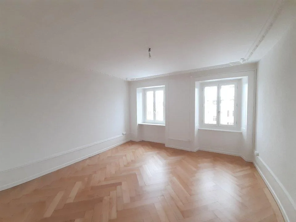 00210 - Appartement avec cachet - Doubs 119 - La Chaux-de-Fonds – photo 2 sur 6