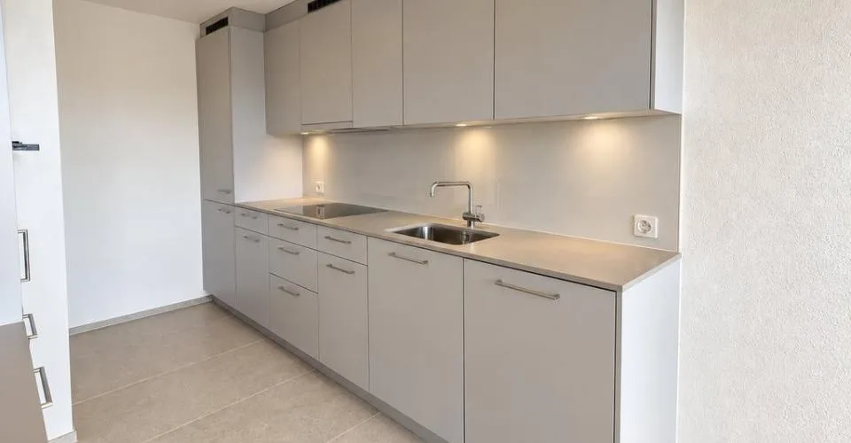 Appartement de 3,5 pièces rénové à Ostermundigen – photo 6 sur 9