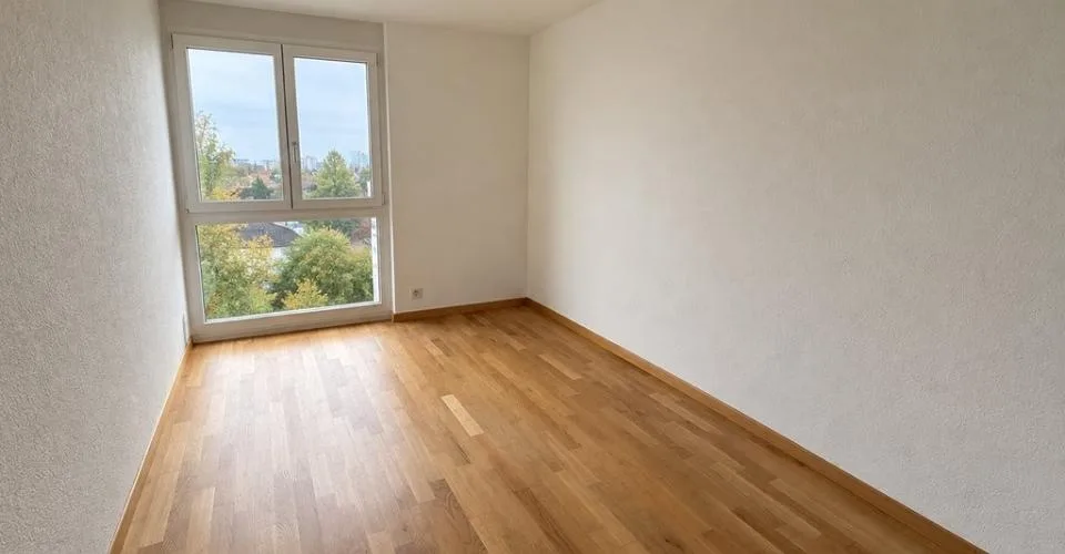 Appartement de 3,5 pièces rénové à Ostermundigen – photo 5 sur 9