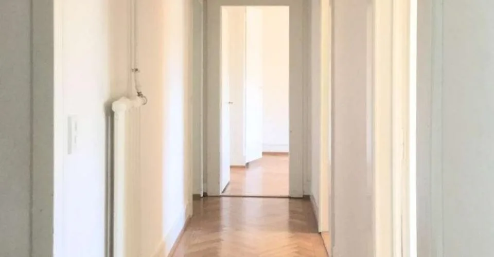 Bello appartamento situato in un edificio di lusso – foto 3 di 5