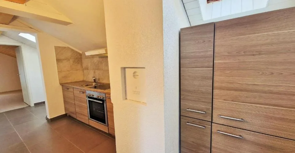 2,5-Zimmer-Wohnung im 2. Stock in Berlincourt zu vermieten – Foto 2 von 8