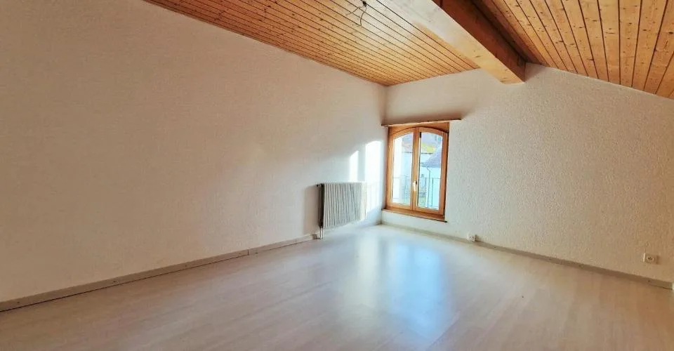 2,5-Zimmer-Wohnung im 2. Stock in Berlincourt zu vermieten – Foto 3 von 8