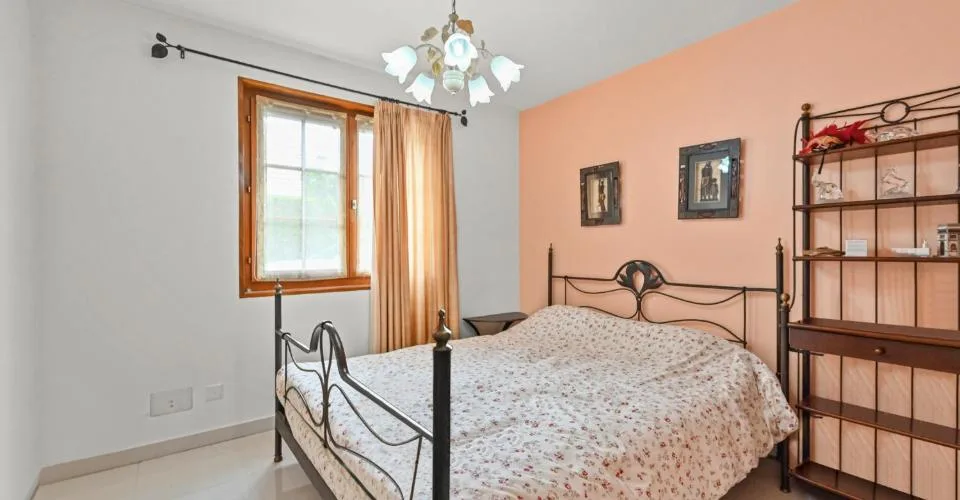 BOUVERET - SCHÖNE EINZELVILLA MIT 8 ZIMMERN, POOL UND GARTEN – Foto 21 von 23