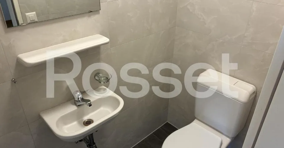 Wohnung mit 4.5 Zimmern im 3. Stock – Foto 8 von 10