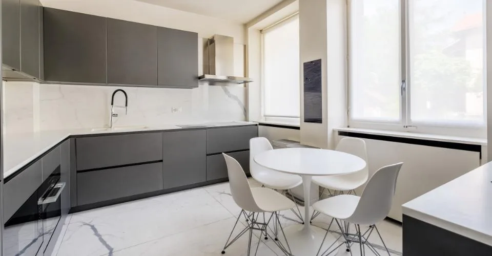 Co-Exclusivité - Une maison au coeur de la ville – Foto 8 von 11