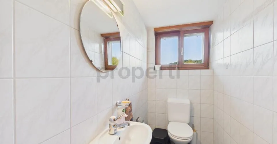 3.5-Zimmerwohnung mit Südwest-Terrasse eigenem grosszügigen Gemüsegarten in Madetswil – Foto 21 von 26
