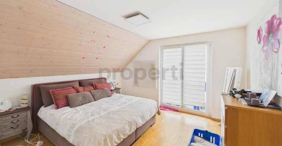 En Duplex, Belle Luminosité, Balcon Privé Ensoleillé, Chauffage au ... – Foto 18 von 24