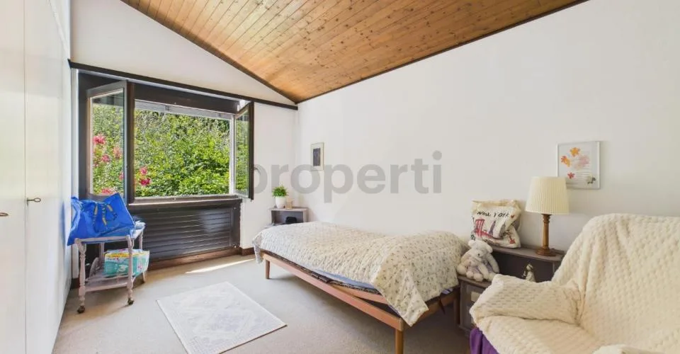 Eine exklusive Oase mit Pool und Panoramablick – Foto 20 von 28