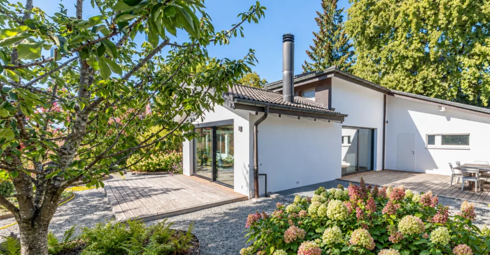 Villa contemporaine de plain-pied – Foto 2 von 8