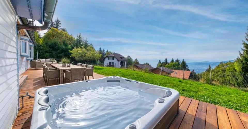 Villa individuelle de 8,5 pièces dans un environnement préservé – Foto 4 von 13