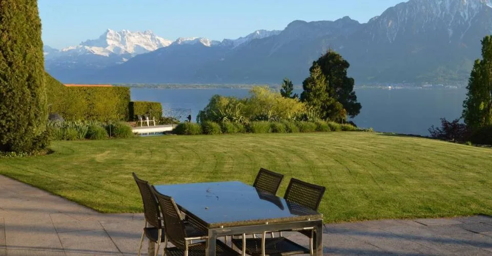 Luxueuse propriété avec vue panoramique – Foto 7 von 11