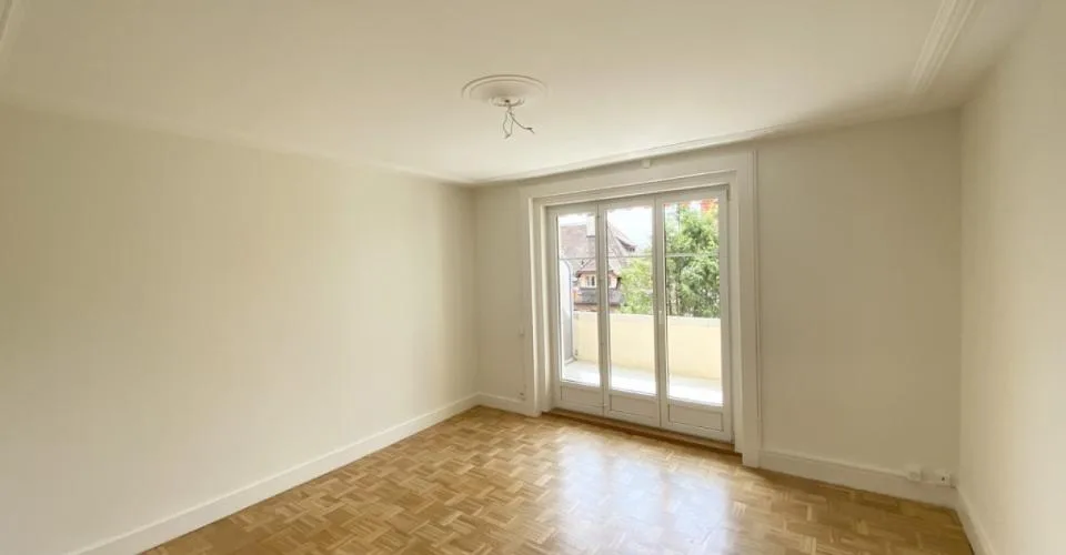 Appartement à Neuchâtel avec vue quartier – Foto 6 von 8