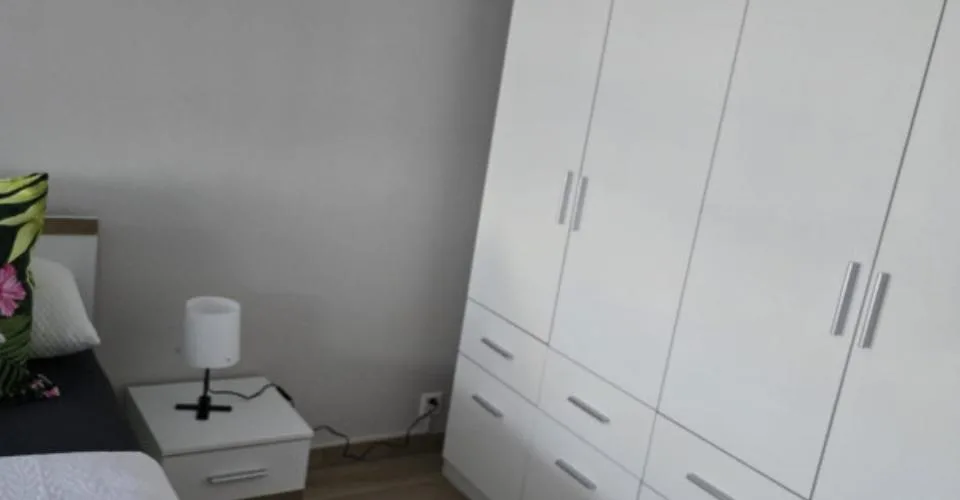 Beautiful 4-room furnished apartment in Meyrin – photo 6 of 8