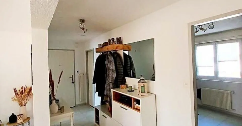 Situé à Courtételle appartement de 3.5 pièces au 4ème étage à louer – photo 4 sur 10