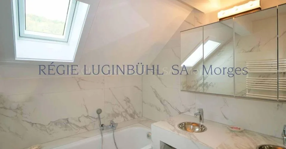 À Saisir ! Villa d'exception avec vue sur le lac Léman – Foto 4 von 11