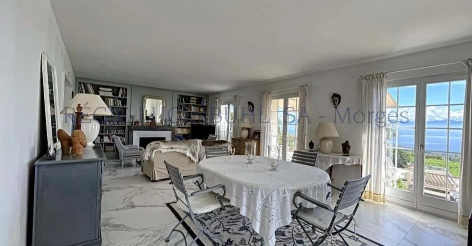 À Saisir ! Villa d'exception avec vue sur le lac Léman – Foto 8 von 11