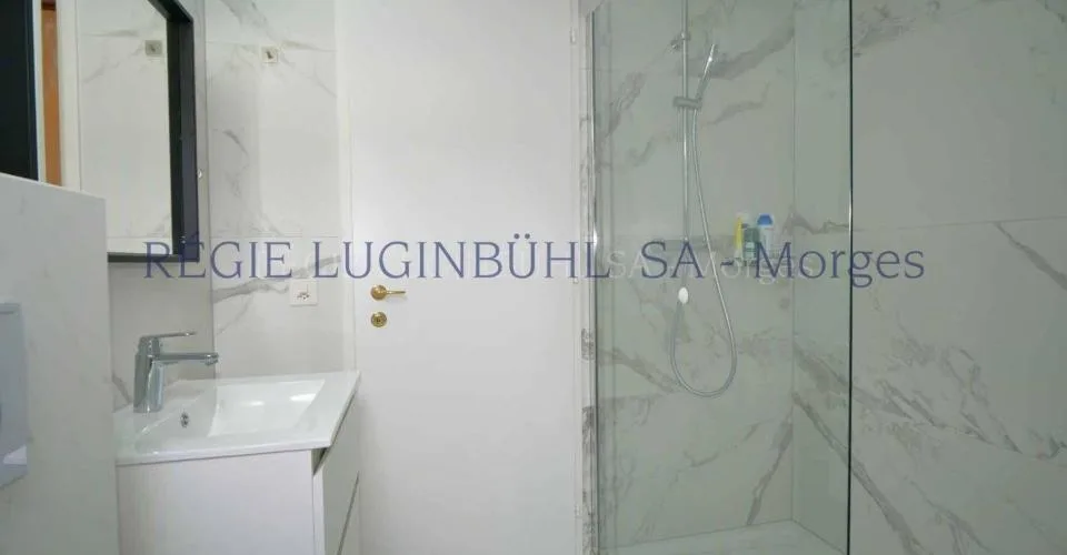 À Saisir ! Villa d'exception avec vue sur le lac Léman – Foto 5 von 11