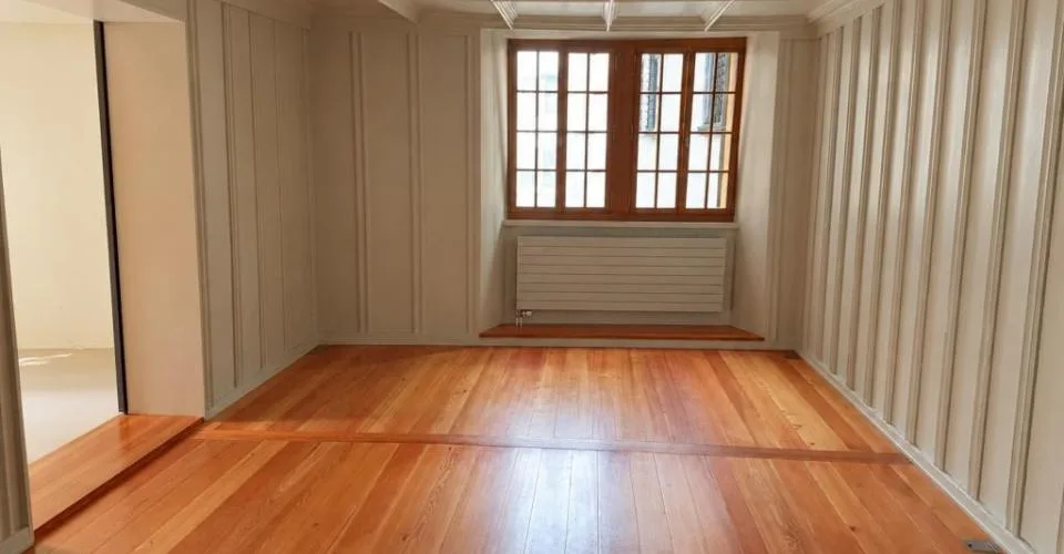 A louer à Sion au coeur de la vieille ville, charmant appartement 3.5 pièces – Foto 5 von 8