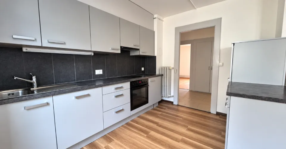 3 Zimmer Wohnung in Le Locle – Foto 2 von 8