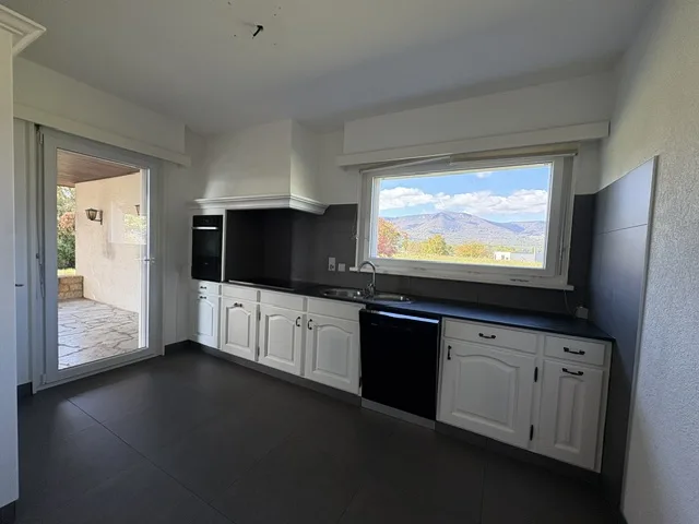 Superbe appartement de 4,5 pièces dans villa individuelle – Foto 10 von 15