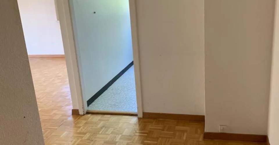 Agréable logement en cours de rénovation, – Foto 2 von 7