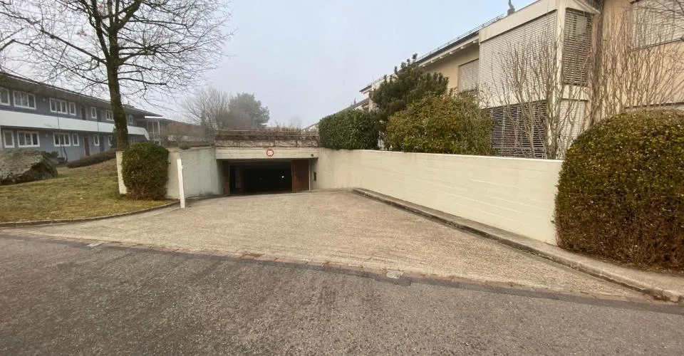 Einstellplatz in Zürich zu vermieten – foto 2 di 2