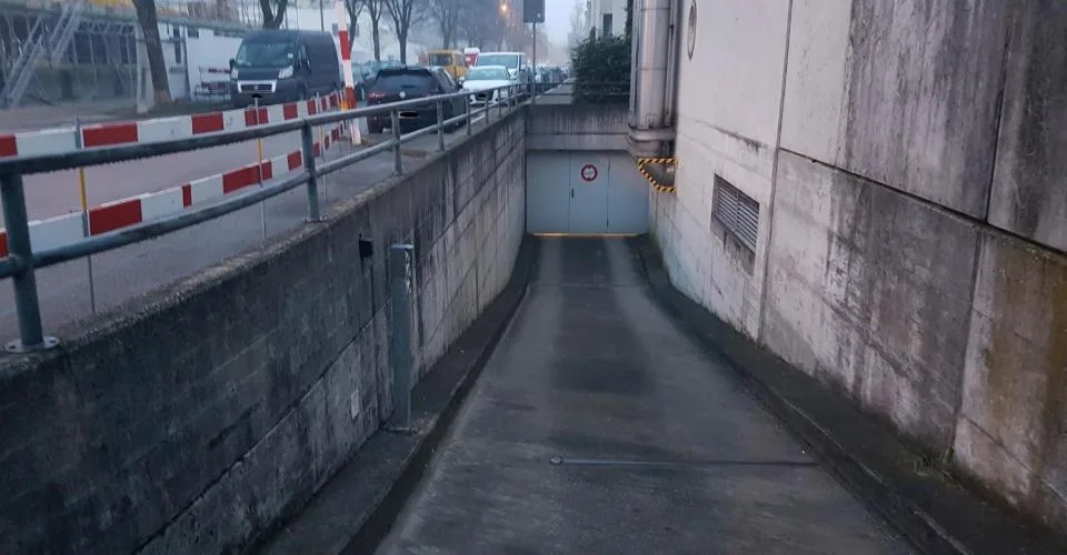 Einstellplatz in Wettingen zu vermieten – Foto 3 von 3