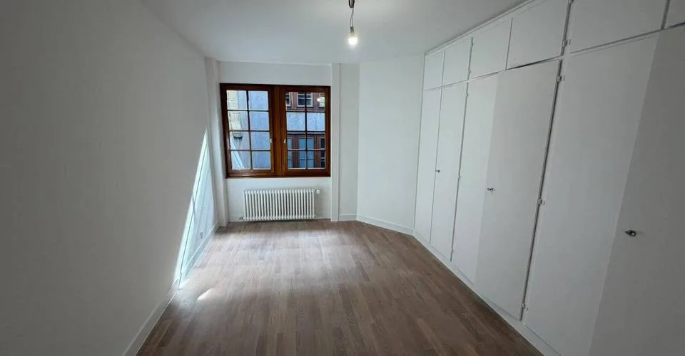 Superbe duplex de 4.5 pièces en vieille-ville de Genève – foto 5 di 9