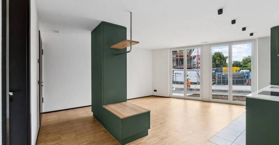 Attraktive und charmante Neubauwohnung mit Sitzplatz an bester Lage – Foto 2 von 6