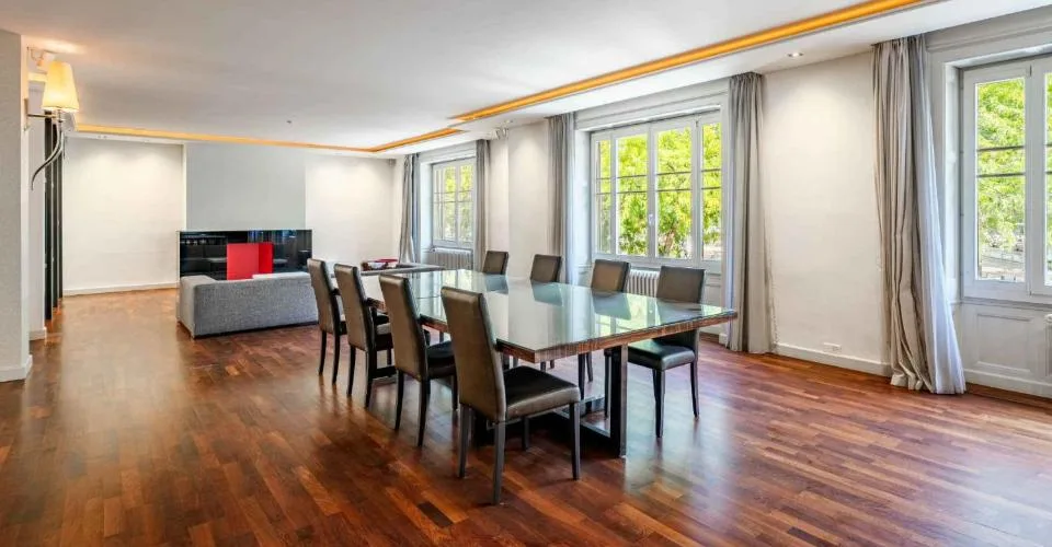 Co exclusivité : Appartement de caractère au coeur des Eaux-Vives – Foto 4 von 12