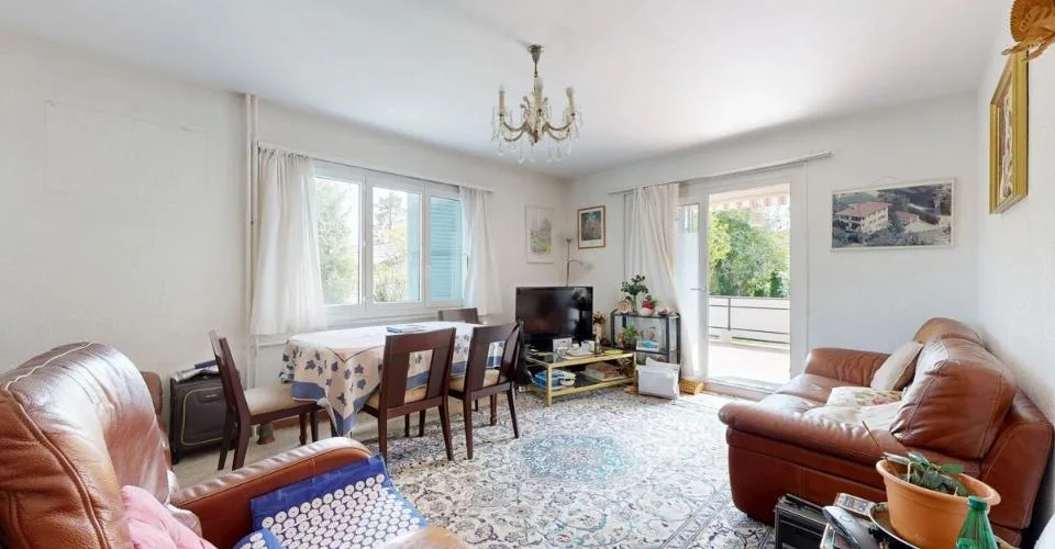 Una casa familiare da reinventare nel cuore di Founex – foto 4 di 8