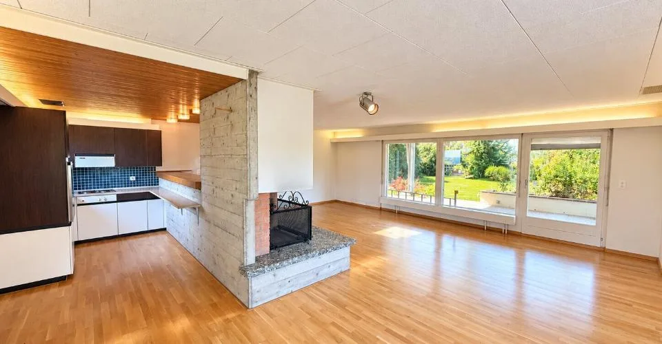 Une grande propriété de 8.5 pièces à vendre à Courtedoux – Foto 3 von 13