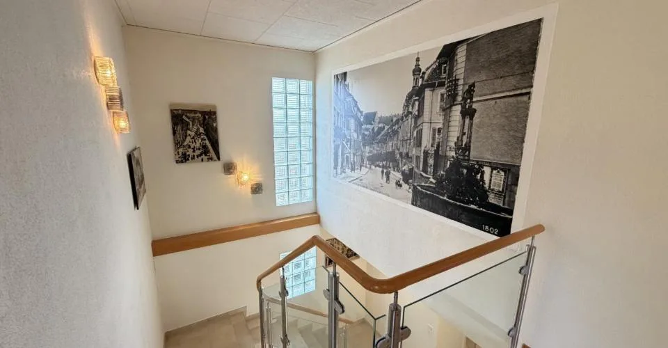 Une grande propriété de 8.5 pièces à vendre à Courtedoux – Foto 6 von 13