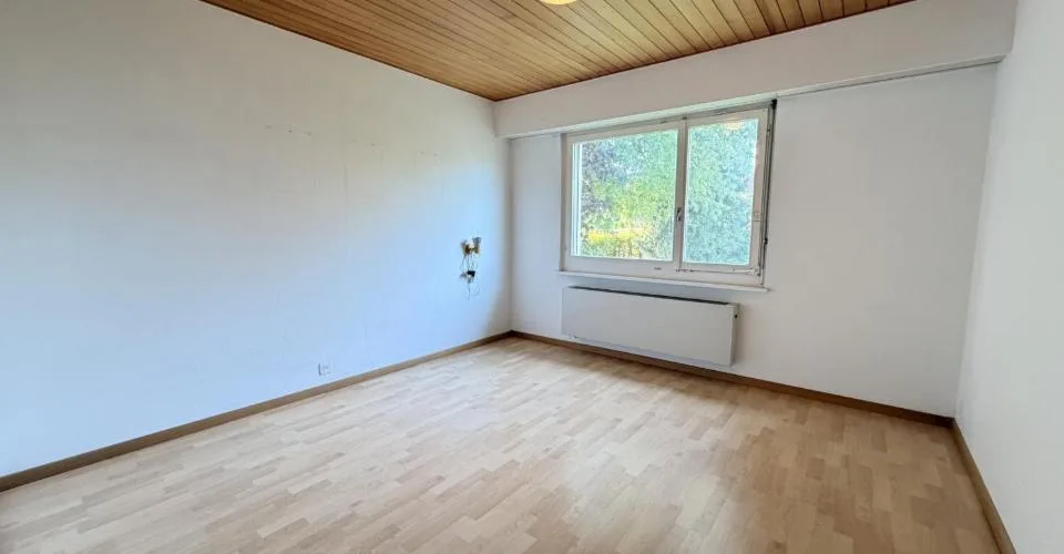 Une grande propriété de 8.5 pièces à vendre à Courtedoux – Foto 9 von 13