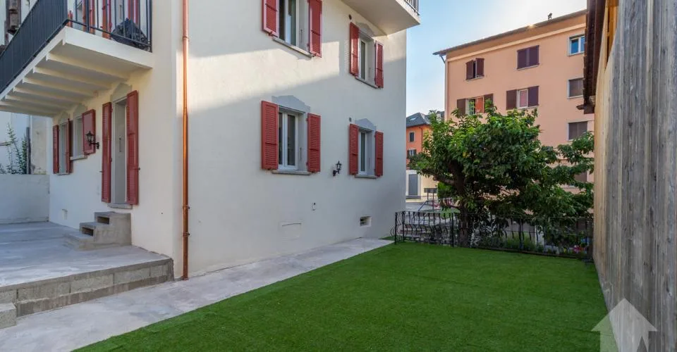Appartamento affascinante 3.5 stanze ristrutturato con giardino e terrazza – foto 22 di 34