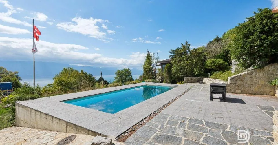 Vasta villa a Grandvaux, con il Lago di Ginevra all'orizzonte – foto 2 di 13