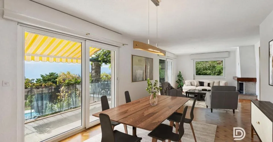Vasta villa a Grandvaux, con il Lago di Ginevra all'orizzonte – foto 3 di 13