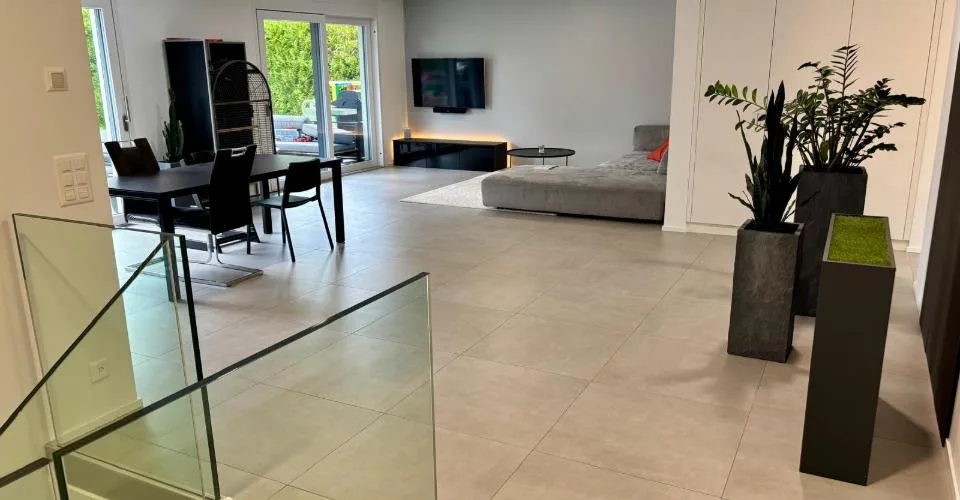 Appartement 4.5 pièces de 2022 avec jardin privatif – Foto 2 von 7