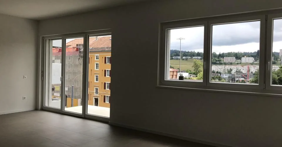 Wohnung mit 3.5 Zimmern und Balkon – Foto 3 von 12