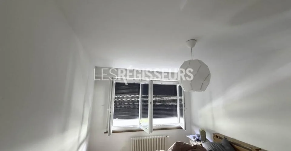 Appartement rénové de 3 pièces dans le quartier de Servette – photo 5 of 7
