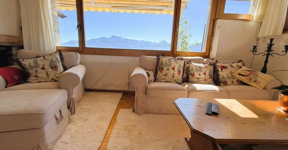 STAGIONALE: Magnifico duplex di 4.5 locali - Spazioso e luminoso - Posizione tranquilla - Vista superba – foto 2 di 29